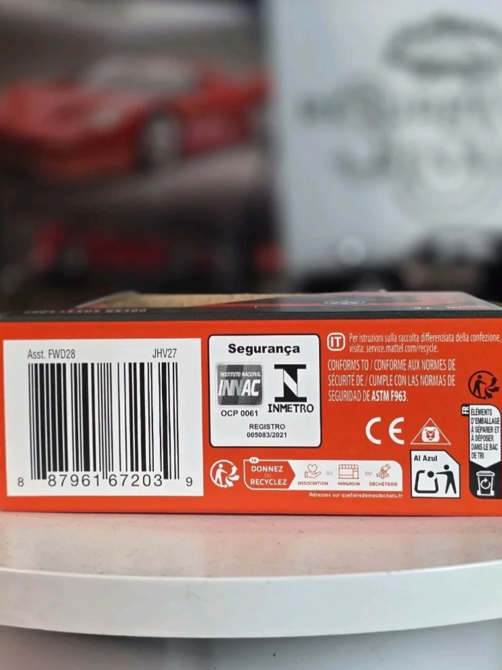 Matchbox Moving Parts 2004 Lexus GS400 Toy Car - Black
